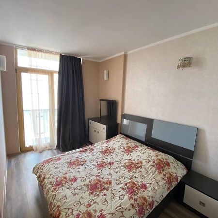 באטומי Orbi Plaza Apartment מראה חיצוני תמונה