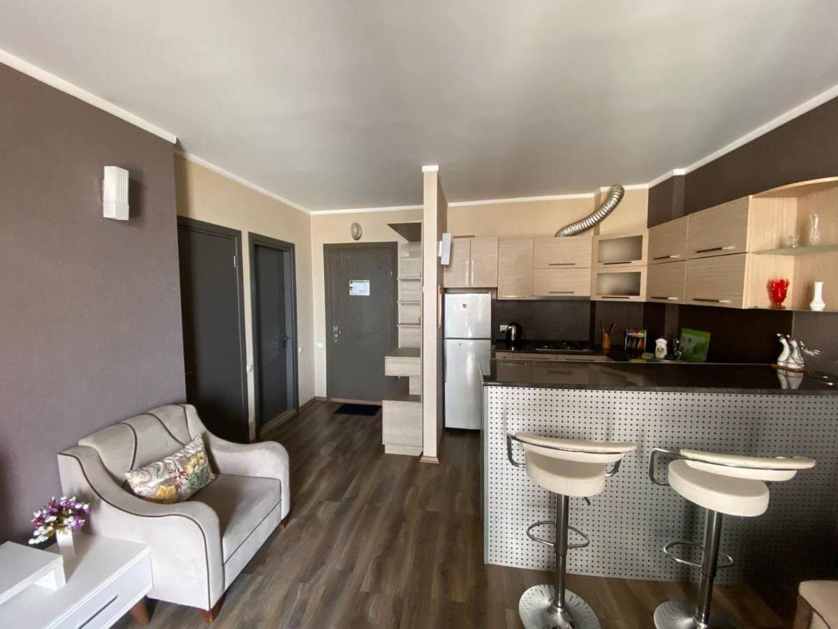באטומי Orbi Plaza Apartment מראה חיצוני תמונה