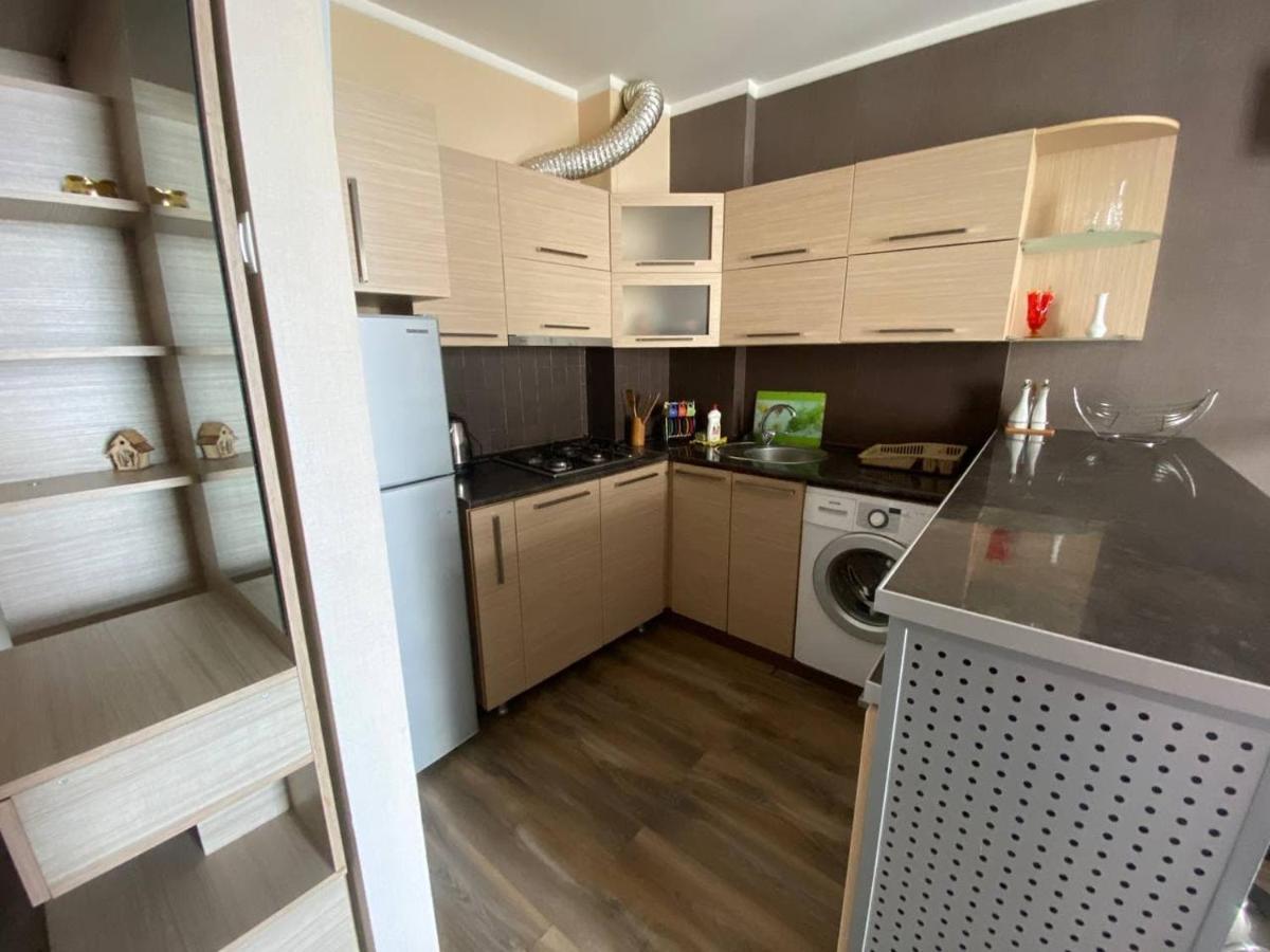 באטומי Orbi Plaza Apartment מראה חיצוני תמונה